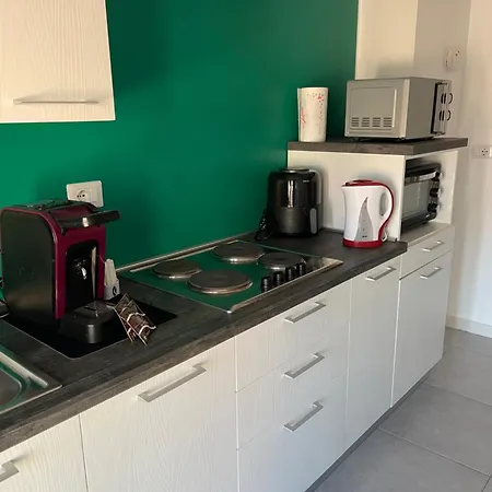 Casa Le Isole Apartment *